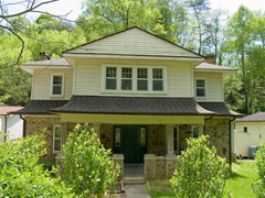 The Pros and Cons of Reverse Mortgages The Pros and Cons of Reverse Mortgages
